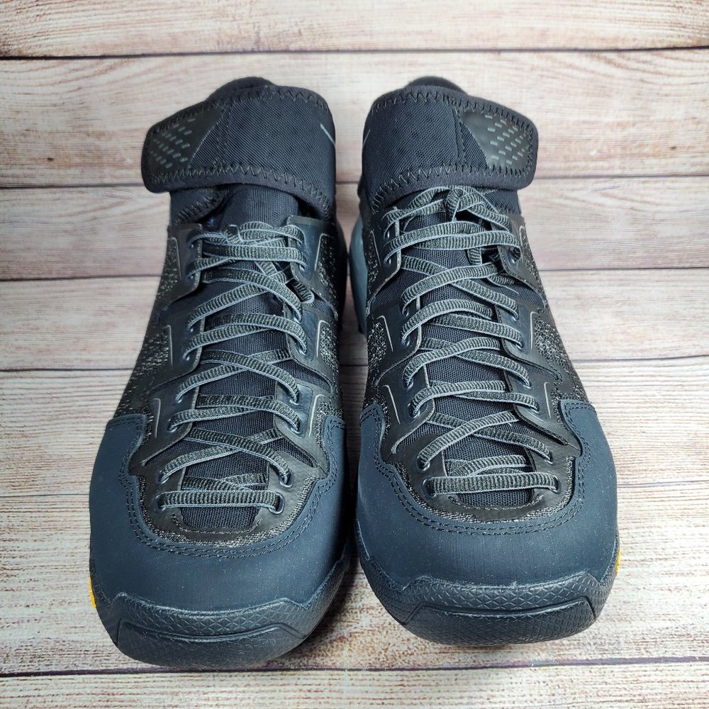 Hoka One One Sky Arkali Black/Reflective Size 6.5 - Picture 2 of 8